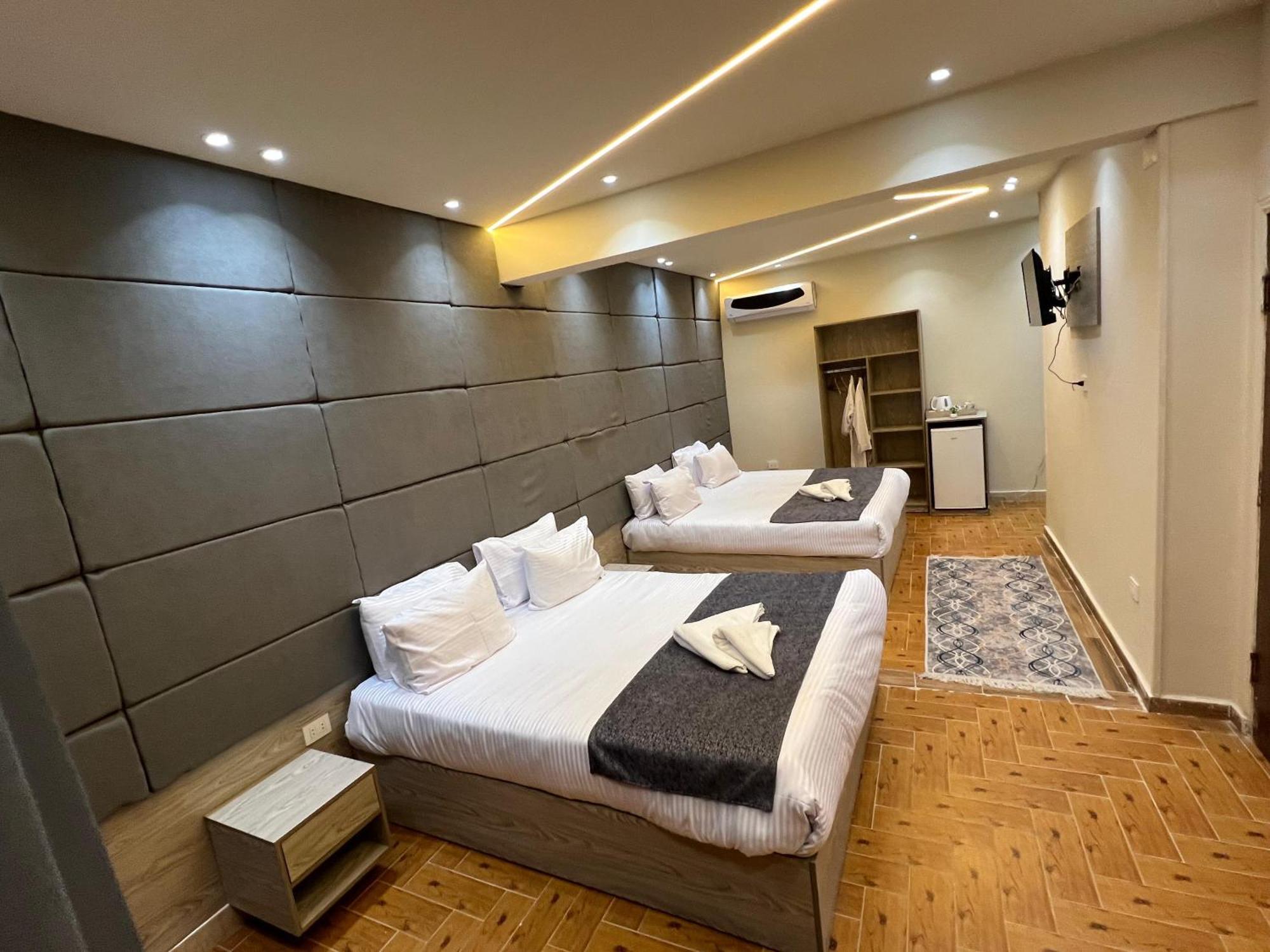 New Scarab Pyramids View Hotel Kafrat al Jabal Exterior photo