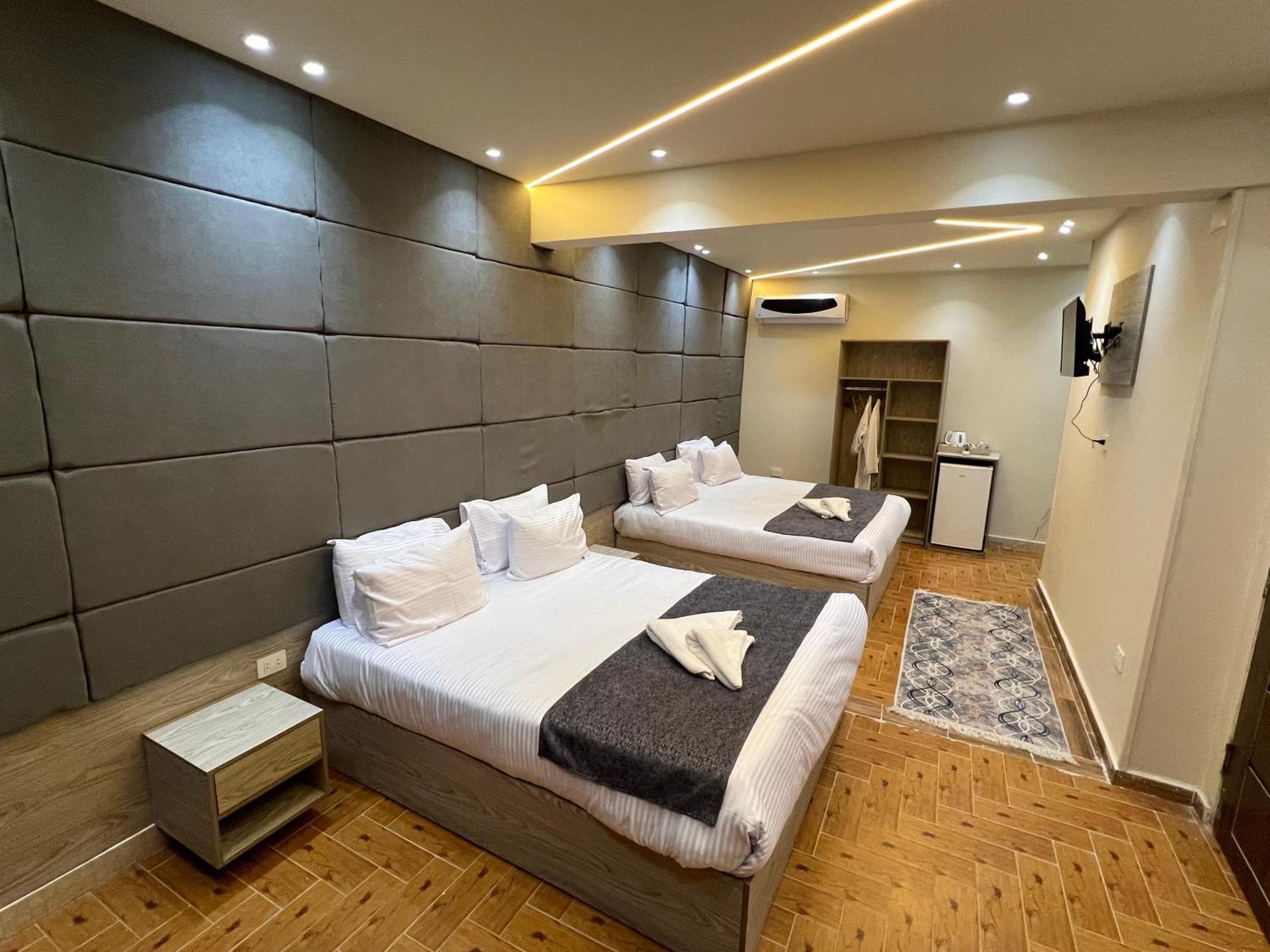 New Scarab Pyramids View Hotel Kafrat al Jabal Exterior photo
